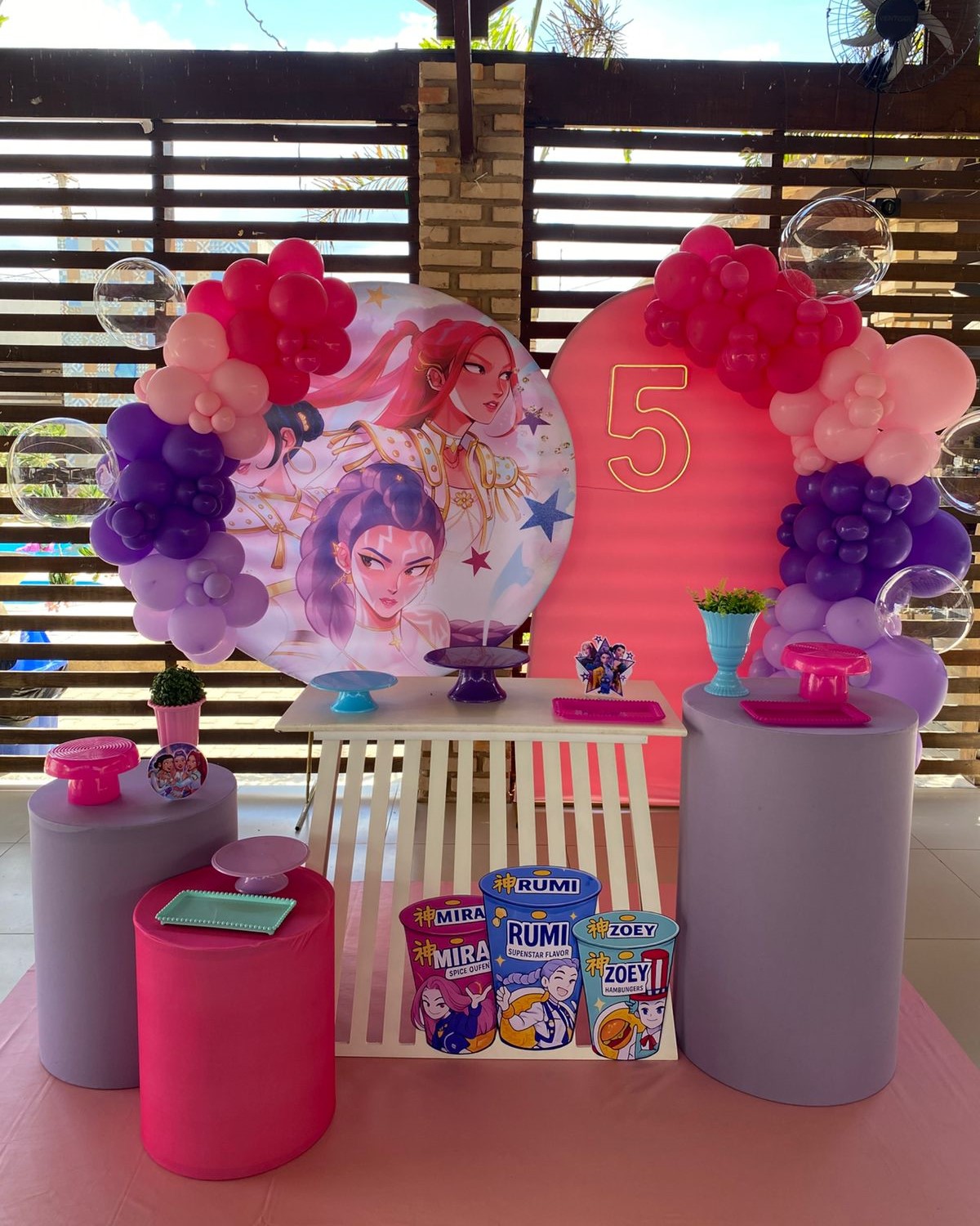 Decoração Guerreiras do k-pop